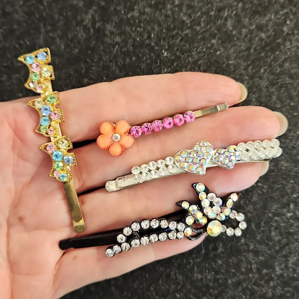 4 Piece Lot Multicolor Rhinestone hair pins Bow Flower Scottie Designs Cute - Picture 4 of 5
